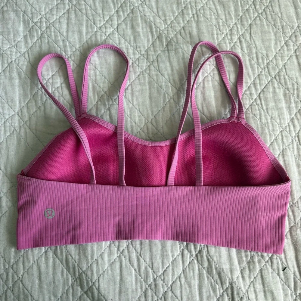 Lululemon Pink Seamless Ribbed Sports Bra - Picture 2 of 3